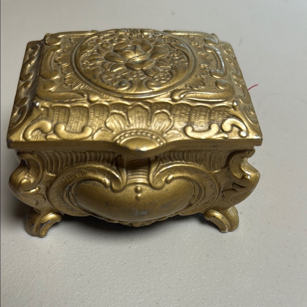 Vintage Gold Tone Metal Footed Jewelry Rose Relief Red Velvet Lining Victorian